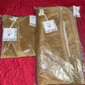 Kate Quinn Zipper Footie and receiving blanket!
